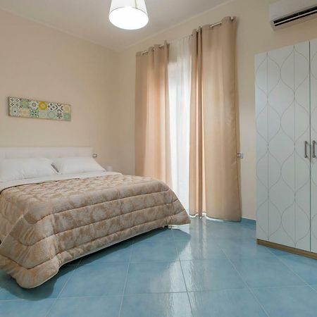 Ad Maiora Bed & Breakfast Salerno Exterior photo